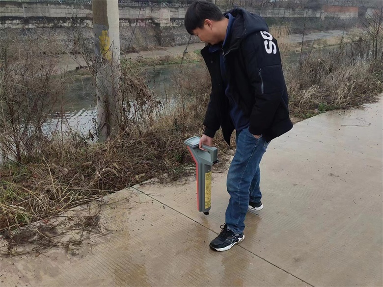 現(xiàn)場漏水檢測維修3